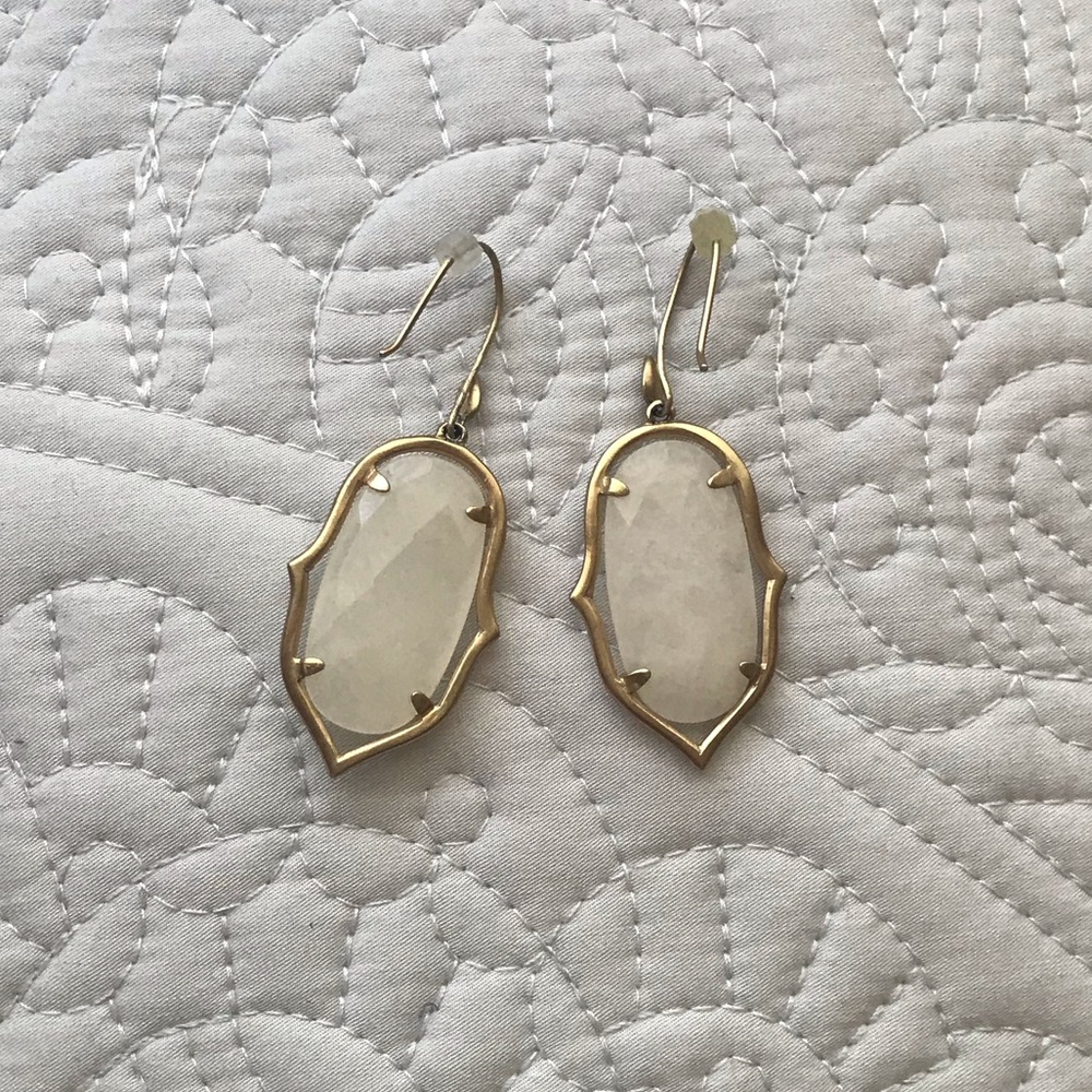 Stella & Dot Amala Chandelier earrings